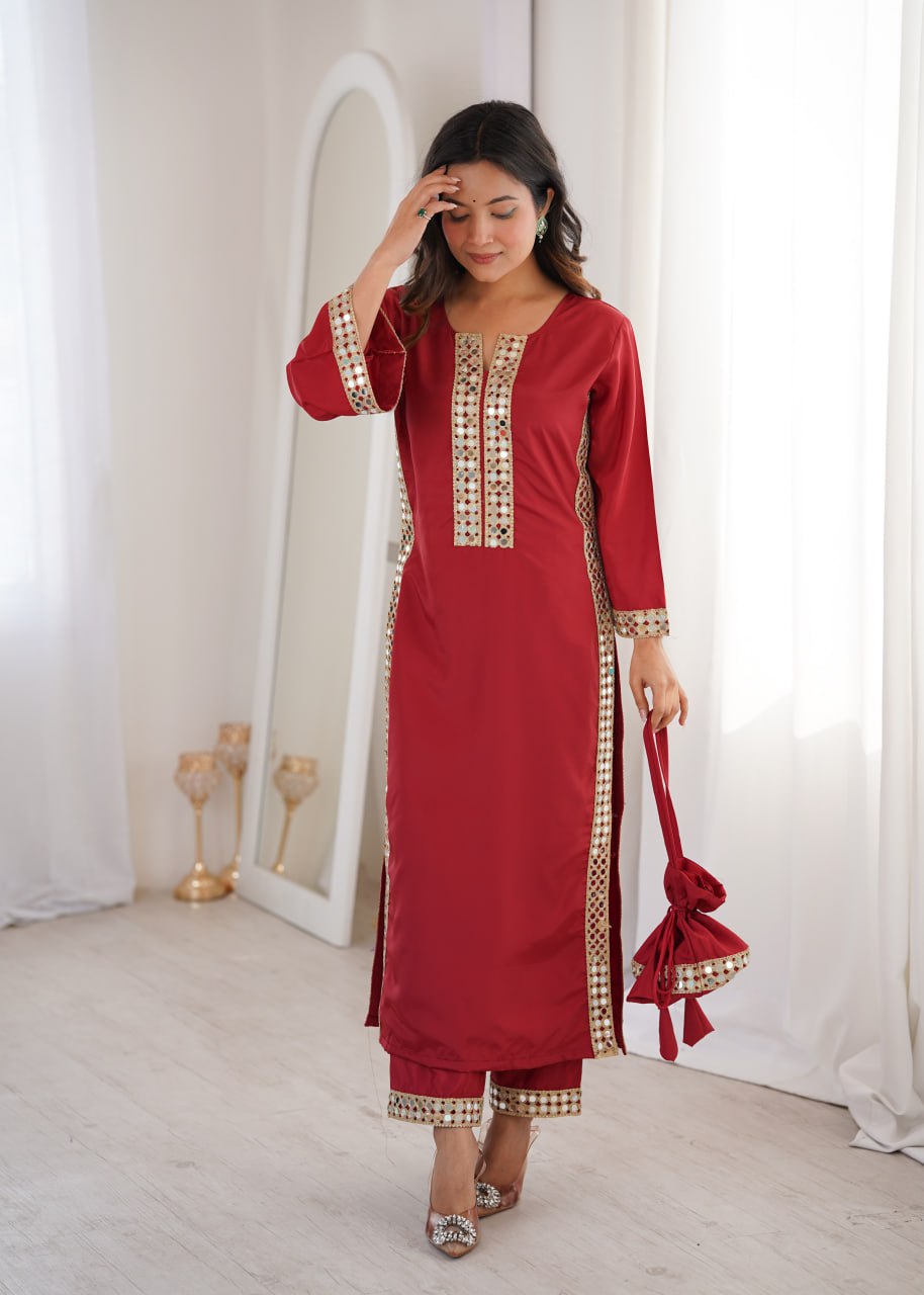Mirror Work Kurti Set with Batwa