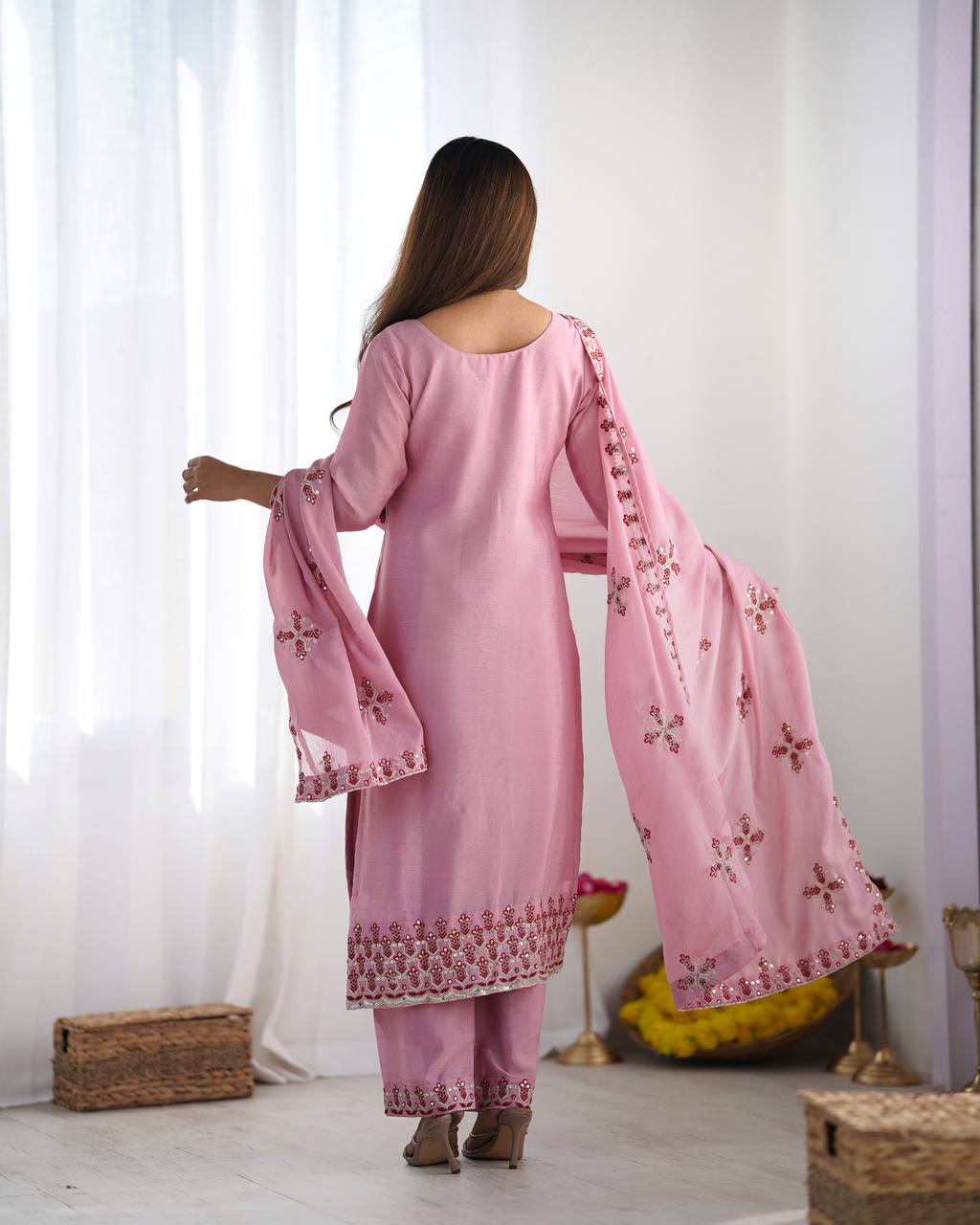 New Partywear Heavy Pure Chinnon Silk Kurta With Pant Set