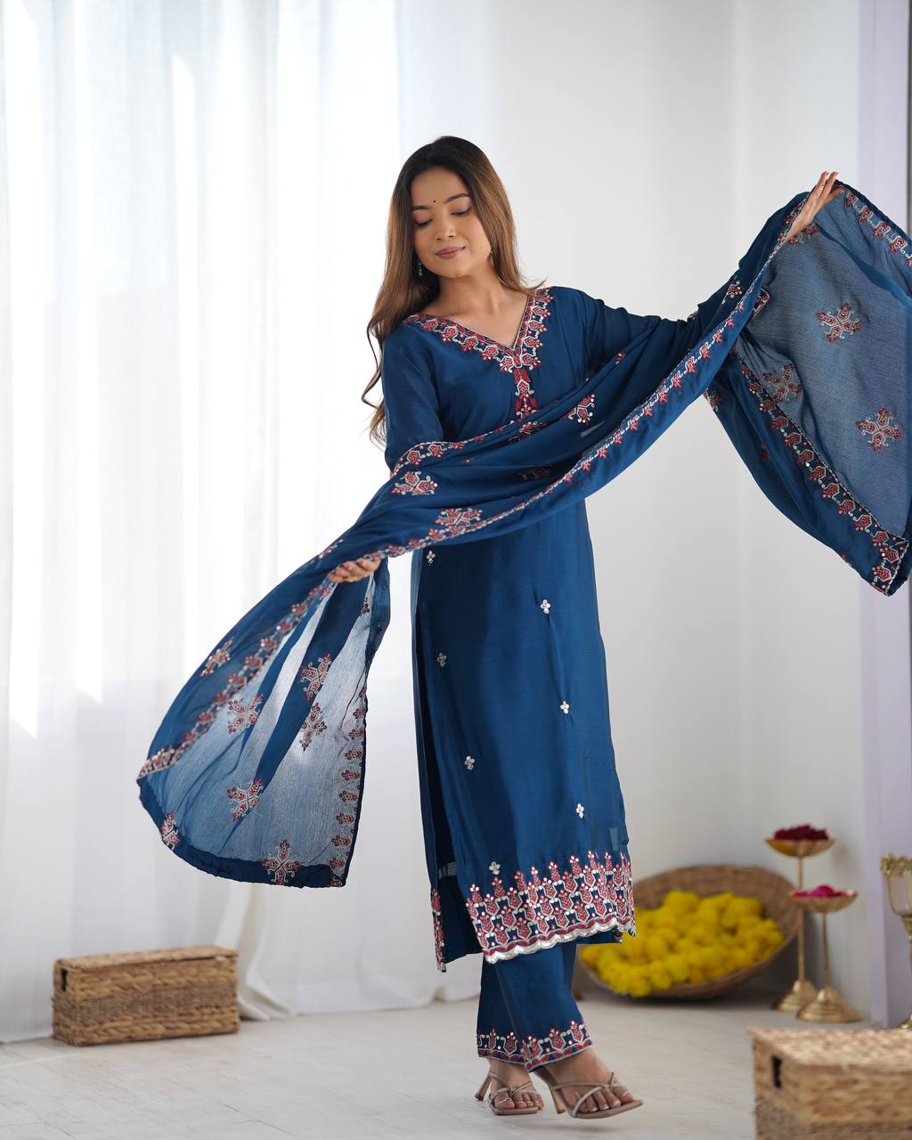 New Partywear Heavy Pure Chinnon Silk Kurta With Pant Set