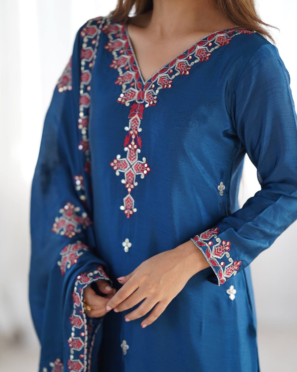 New Partywear Heavy Pure Chinnon Silk Kurta With Pant Set