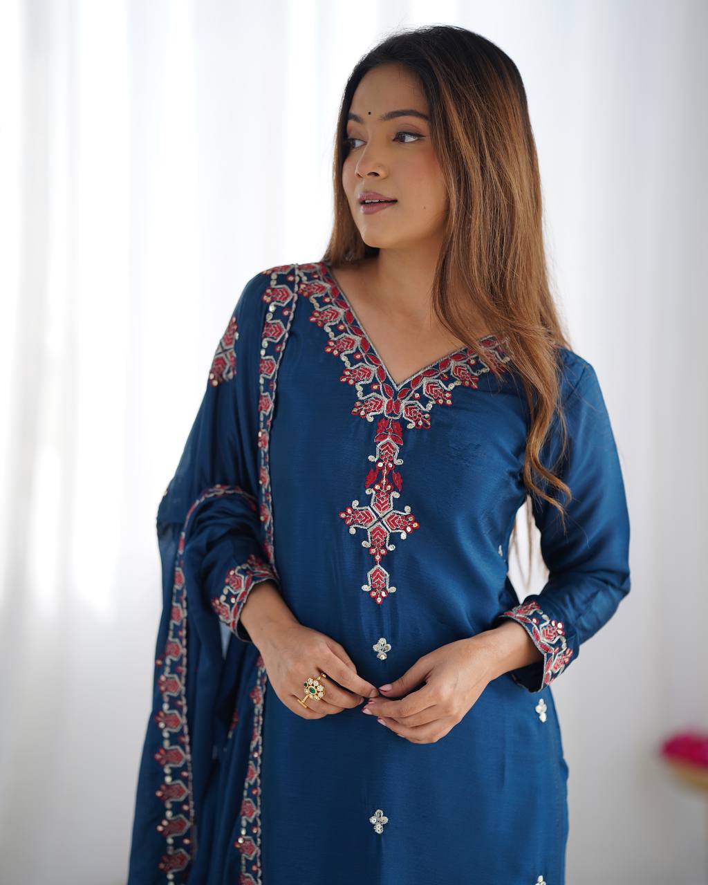 New Partywear Heavy Pure Chinnon Silk Kurta With Pant Set